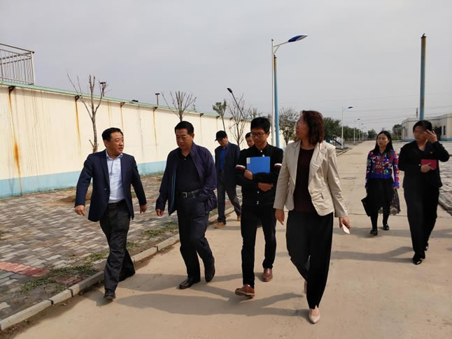 С���˙z��M �F������