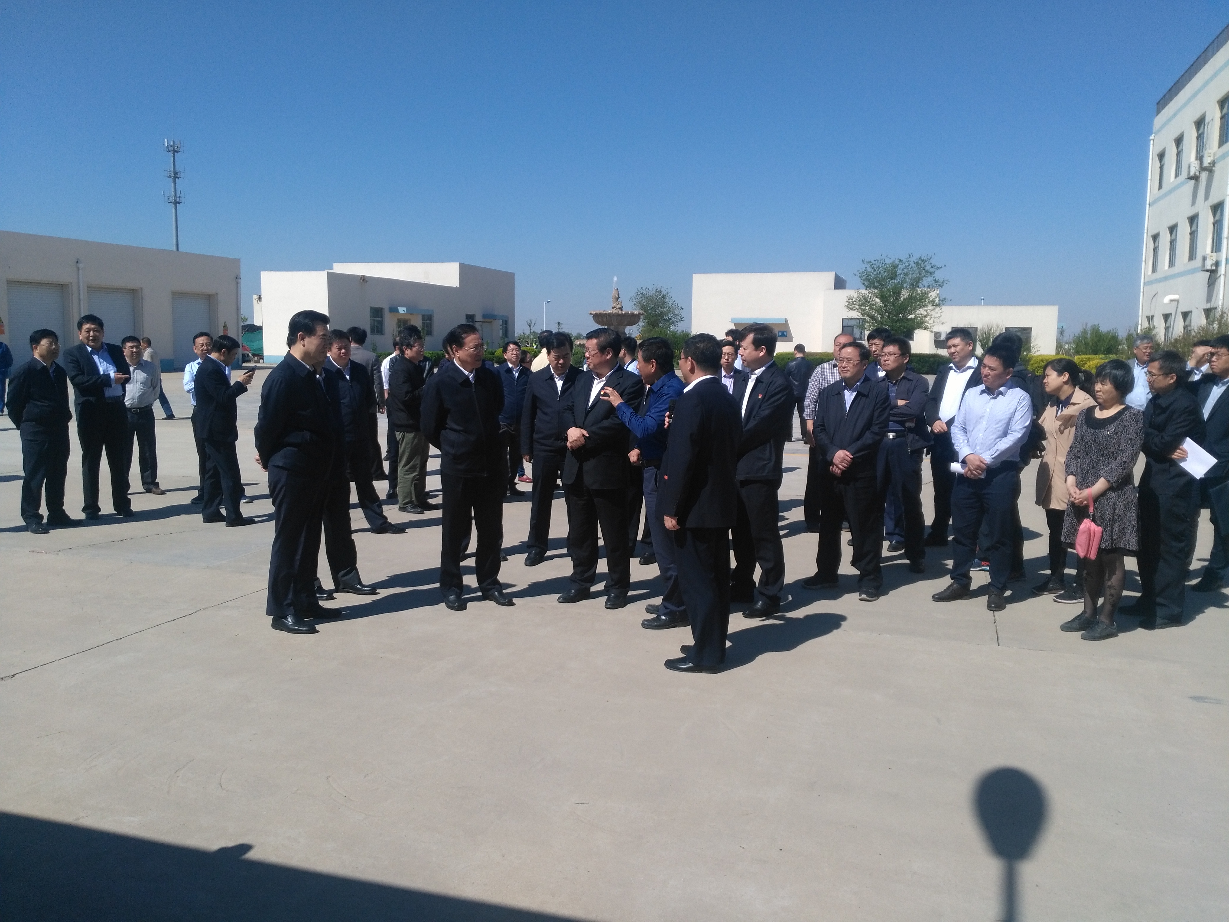 ����13��ί�I(l��ng)��(d��o)�����W�R�GԴ�����{(di��o)�������ҏS���O(sh��)